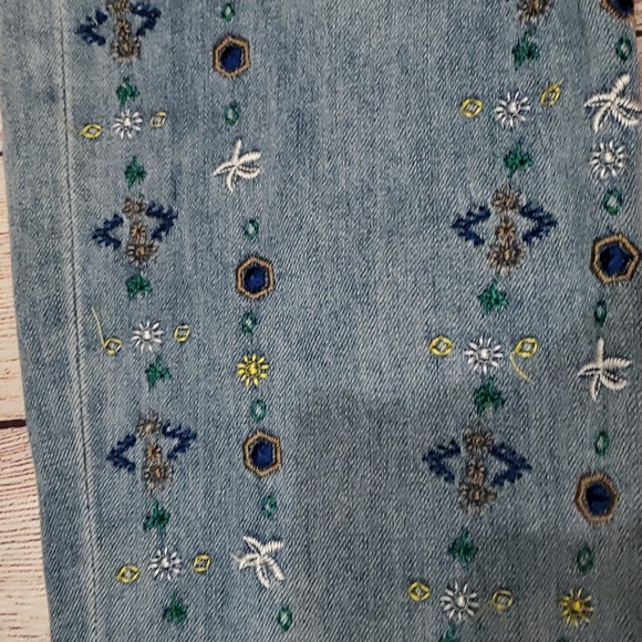 Free People Delphine High Waist Wide Flare Leg Embroidered Blue Jeans Sz 28 - Picture 11 of 14